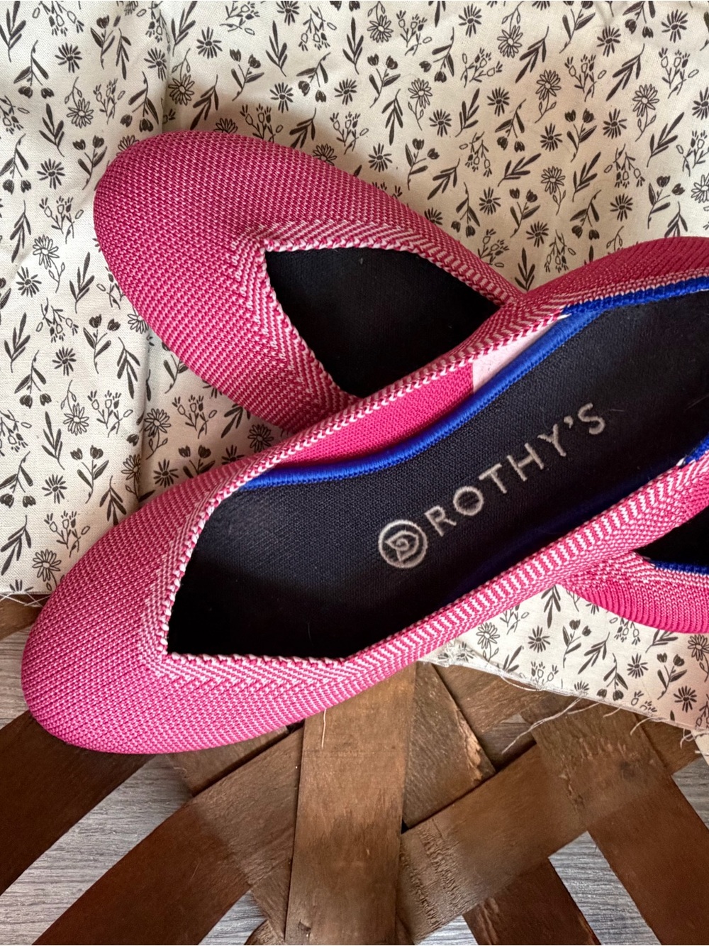 Rothy's Hot Pink Pointed Knit Flats